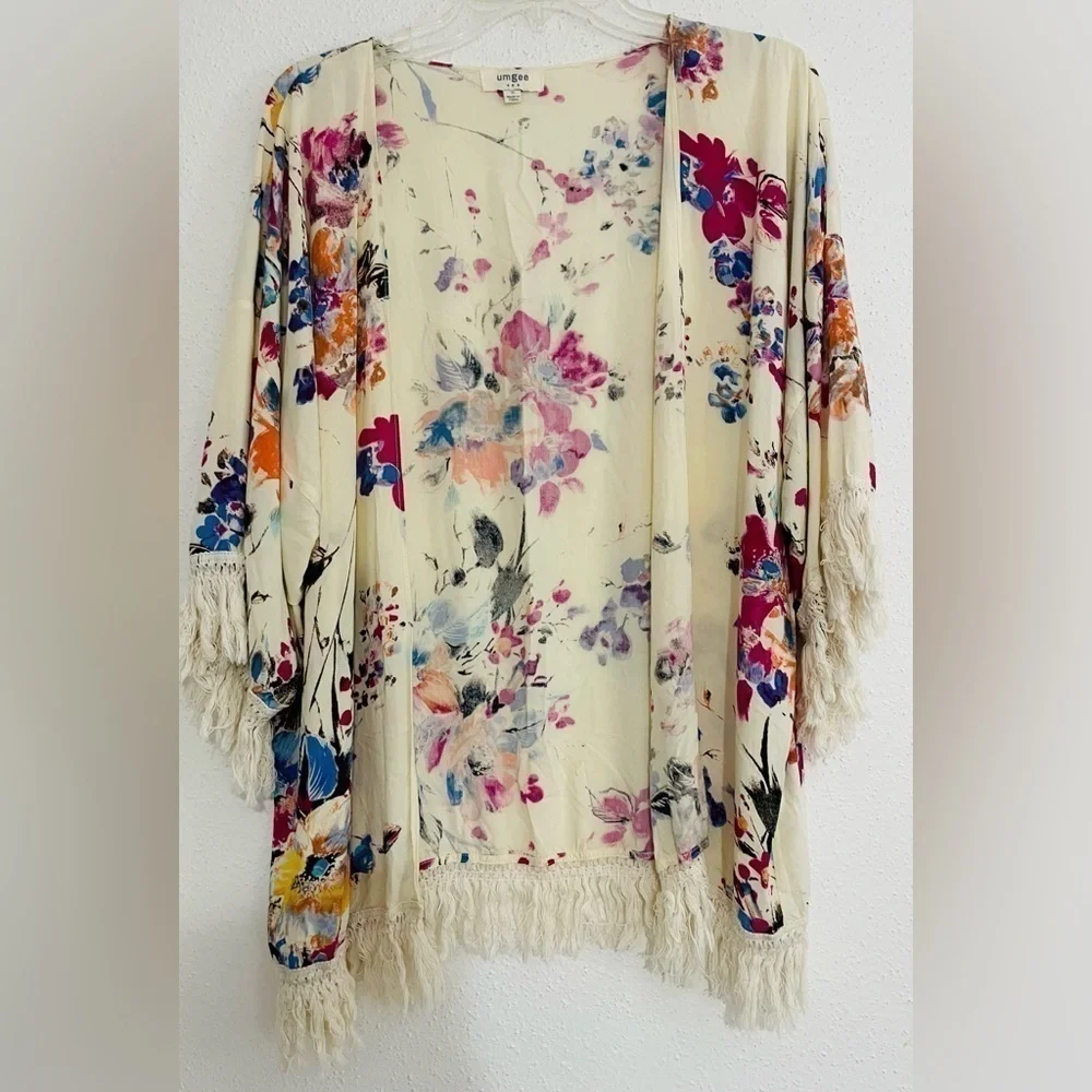 Umgee Cream Colorful Floral Fringe Kimono Women’s sz S